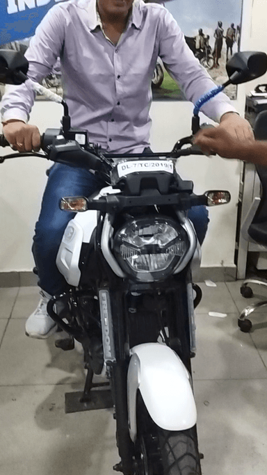 आज दिल्ली में बजाज की CNG बाइक फ्रीडम आ गई अगले महीने से बिक्री शुरू
#DELHI #TOPBIKE #BIKE #CNG #CNGBIKE #BIKE #TOP