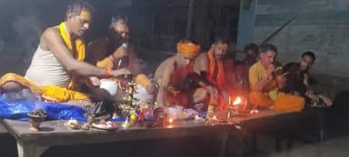#श्रावण_पूर्णिमा के शुभ अवसर पर #गंगा_समग्र द्वारा किया गया #मासिक #गंगा_पूजन व #गंगा_आरती।