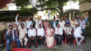 रामगढ़ : B.A.P पार्टी का बैठक संपन्न जिला अस्तरीय B.A.P पार्टी का बैठक किया गया चैनगाडा रामगढ़ में #local01news