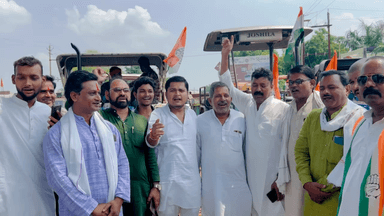 छतरपुर में ज़िला कांग्रेस कमेटी द्वारा सोयाबीन के दाम ₹6000, गेहूं के दाम ₹2700 और धान के दाम ₹3100 प्रति क्विंटल करने की मांग को लेकर #किसान_न्याय_यात्रा एवं ट्रैक्टर रैली निकाली गई