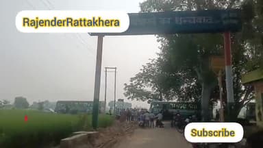 स्कूली बच्चियों ने रत्ताखेडा बस स्टैंड पर लगाया जाम । #tohana #सिटी #city #हरियाणा #विलेज #वायरल #trendingpost