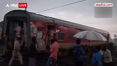 बारिश के कारण #कवरप्पेट्टई दुर्घटनास्थल पर मरम्मत कार्य #प्रभावित हुआ, जहां कल #शाम ट्रेन संख्या 12578 मैसूर-दरभंगा!