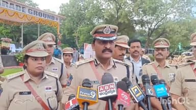 అంబర్పేట: అంబర్ పేటలో రాచకొండ కార్ హెడ్ క్వార్టర్స్ లో పోలీసు అమరవీరులకు నివాళులు అర్పించిన రాచకొండ  సుధీర్ బాబు....