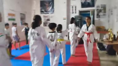 प्रवेश प्रारंभ सीखे ताइक्वांडो सेल्फ डिफेंस जूडो कराटे पंखा सर्किल चूरू-8949454445 @churuvision @churulive #mma #karate