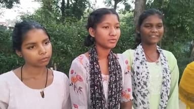अनगडा की ( उषा कुमारी B.A ) (प्रीति कुमारी ग्रेजुएशन ) की छात्राएं राजेश कच्छप कांग्रेंस को वोट कर रही है !
#rajesh