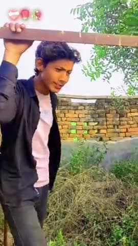 हमरा दिल के भईल बाटे चोरी ❤️🩹🥹🌹
#trendingsongs #reels #viralvideos
@singer_govind_divana01