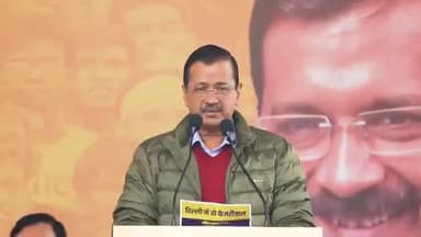 दिल्लीवालों को केजरीवाल की दसवीं गारंटी🔥
🔷 पुजारी-ग्रंथी सम्मान योजना के तहत पुजारियों और ग्रंथियों को हर महीने ₹18,000 की दी जाएगी सम्मान राशि
#KejriwalKiGuarantee