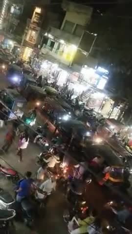 #औरंगाबाद का पुराणी जीटी रोड ( नावाडीह मोड़ )यहाँ रोज लगता है घंटो जाम ۔۔۔۔