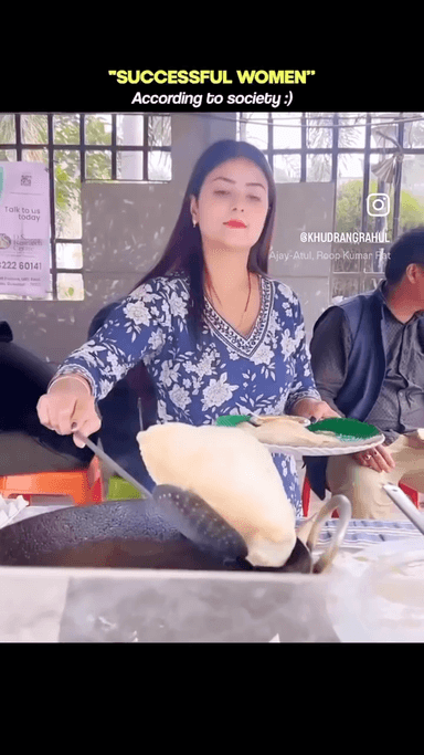 सोसाइटी के मुताबिक एक असफल व्यक्ति।
#indore #failedman #man #india #publicapp #publicappshorts