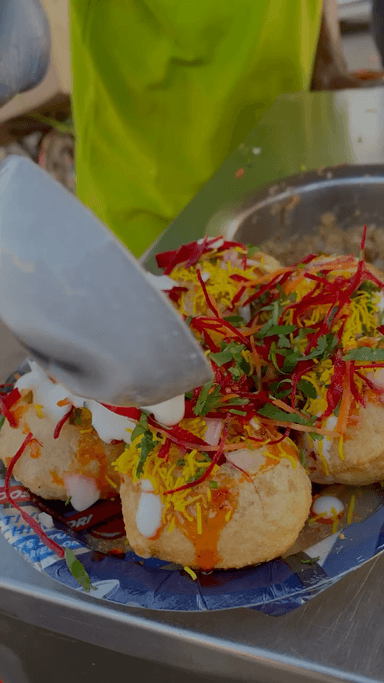 Ranchi viral dahi golgappa
Instagram- @foodie.sujeet
#ranchi #jharkhand #ranchifoodvlogger
#jamshedpur #streetfood