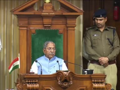 आज बिहार विधानसभा में बजट सत्र दौरान शुन्यकाल के माध्यम से किशनगंज जिला के पोठिया प्रखंड में डिग्री कॉलेज (Degree College) खोलवाने की मांग सरकार से किया।
#Kishanganj #Pothia #DegreeCollege