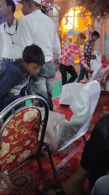 #उलार_महोत्सव बालश्रमिक के भरोसे
#कुव्यवस्था का महाकुंभ
सरकारी पैसा से रिश्तेदारी महोत्सव
#स्थानीय कलाकार उपेक्षित