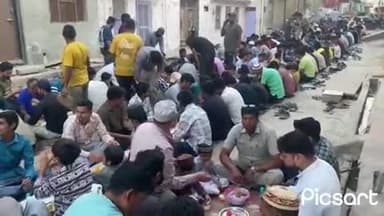 #चुरू भारतीया कुएं के सामने झारिया वालो की गली में कॉम काजियांन नौजवान कमेटी ने रोज़ा इफ़्तार आयोजन किया
