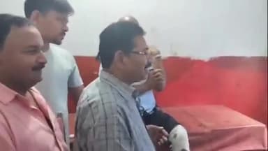 अमरपुर: मकदुम्मा में सड़क दुर्घटना में महौता उच्च विद्यालय के प्रधानाध्यापक घायल रेफरल अस्पताल में हुआ उपचार #sadakhadsa