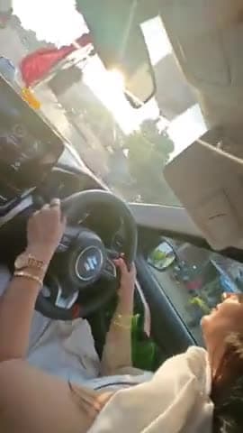 #driving #drivinglady #love #family #passion #longdrive #womenpower💪 #learning #marutisuzukinexa #vitara #maruti #maharajganj #explore #enjoy
#nature #roadtrip