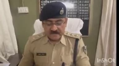 दिनारा थाना क्षेत्र के अरंग टोला के पास नहर पर बाइक छिनते तीन अपराधी गिरफ्तार, एसडीपीओ बिक्रमगंज ने दी जानकारी