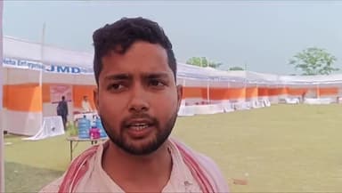 #मढ़ौरा में लगे रोजगार मेले से निराश होकर लौटे युवा, मेले का उद्घाटन मंत्री मंटू सिंह ने दीप जलाकर किया