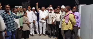 विजयराघवगढ़: विजयराघवगढ़ कांग्रेस कार्यालय में कांग्रेसियों ने बैठक आहूत की और कहा हम सब सेना और सरकार के साथ हैं
#opration sindoor