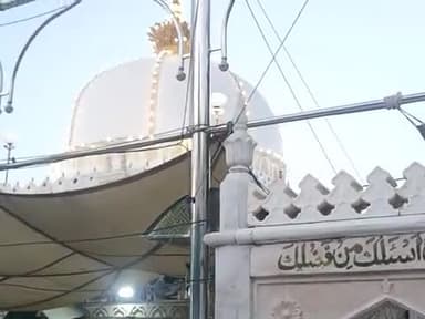 16 मई 2025 अजमेर दरगाह शरीफ का नज़ारा देखिये #ameerbloggerajmer #Ajmer #ajmersharif #ajmervlogs #khawajaji