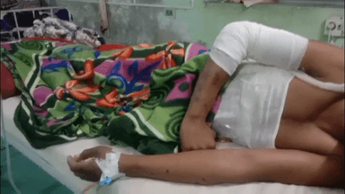 केशोरायपाटन: घाट का बराना में करंट की चपेट में आने से युवक हुआ गंभीर घायल,साथी युवक भी हड़बड़ी में छत से गिरने से हुआ घायल #hadsa
