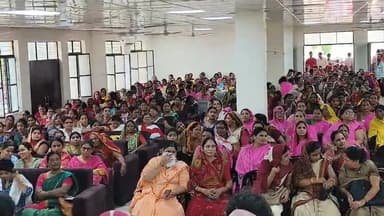 #अहिल्याबाई_होल्कर की 300 वीं जयंती पर नगर पालिका #देवरिया द्वारा आयोजित हुआ कार्यक्रम।