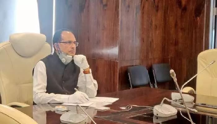 CM शिवराज ने मनासा में बने ऑक्सीजन प्लांट का किया उद्घाटन, 60 मरीज़ों की ऑक्सीजन आपूर्ति में है सक्षम #ऑक्सीजन_प्लांट