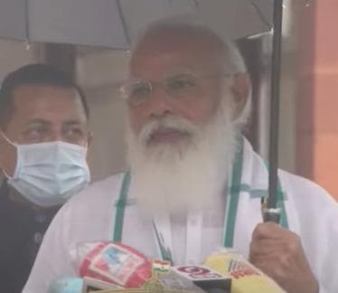 धारदार व तीखे सवाल पूछें, लेकिन सरकार को जवाब देने का मौका भी दें: विपक्ष से पीएम #संसद_सत्र #मॉनसून_सत्र