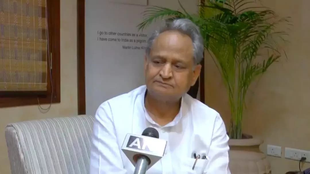 हमने रीट के पूरे प्रोसेस को अच्छे ढंग से मैनेज किया, विपक्ष द्वारा भीड़ को भड़काना अच्छी परंपरा नहीं: सीएम गहलोत #रीट