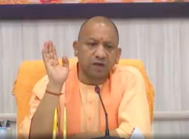 1 जुलाई से पूरे प्रदेश में एक साथ 'संचारी रोग नियंत्रण अभियान' शुरू होगा: सीएम योगी #यूपी_स्वास्थ्य
