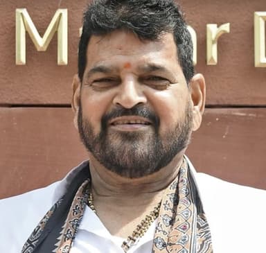 उससे मुझे क्या लेना-देना: साक्षी मलिक के कुश्ती छोड़ने के एलान पर बृजभूषण सिंह #साक्षी_मलिक #बृजभूषण_सिंह