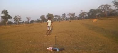 #Bhagwandas #Toppo, fast catch (20sec) 🇮🇳
#Mowgli #JungleBook #MowgliLand #BoomerangIndia #KheloIndia #Bhutan
#BoomerangsAroundTheWorld #BoomerangSport #Tribal #indigenous #Boomerang #Boomerangs