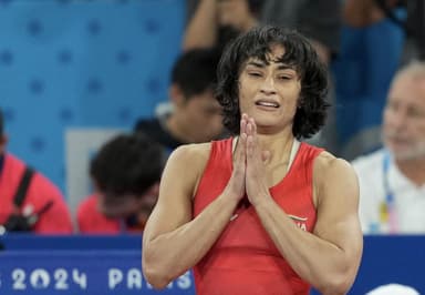 विनेश फोगाट के ओलंपिक सिल्वर मेडल पर फैसला कल तक के लिए टला #पेरिस_ओलंपिक्स
