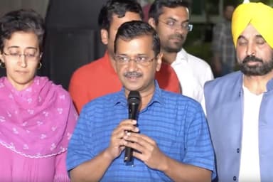 कथित शराब घोटाला फर्ज़ी और गंदी राजनीति से प्रेरित हैः 9 घंटे तक चली CBI की पूछताछ के बाद सीएम केजरीवाल #शराब_घोटाला