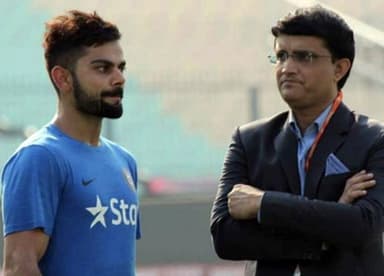 आरसीबी-डीसी मैच में हुई कंट्रोवर्सी के बाद सौरव गांगुली ने भी विराट कोहली को इंस्टाग्राम पर किया अनफॉलो #कोहली #गांगुली