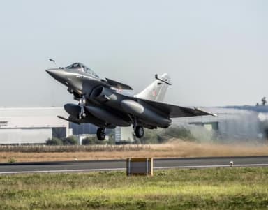 रक्षा खरीद परिषद ने 26 राफेल लड़ाकू विमानों की खरीद के प्रस्ताव को दी मंज़ूरी #राफेल