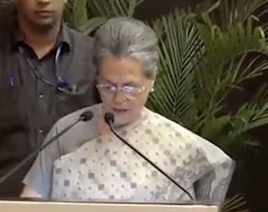 देश सेवा के लिए कम समय मिलने के बावजूद राजीव गांधी ने अनगिनत उपलब्धियां हासिल की थीः सोनिया गांधी #राजीव_गांधी