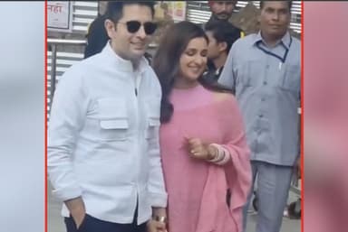 शादी के बाद पहली बार सार्वजनिक तौर पर नज़र आए परिणीति चोपड़ा और राघव चड्ढा #बॉलीवुड #परिणीति #राघव