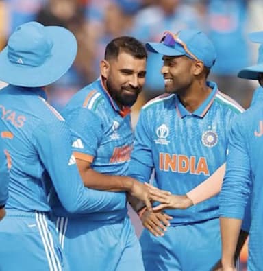 मोहम्मद शमी ने रचा इतिहास, वनडे विश्व कप में 2 बार 5 विकेट हॉल लेने वाले पहले भारतीय बने #मोहम्मद_शमी #क्रिकेट