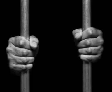 भारतीय नौसेना के 8 पूर्व अधिकारियों को कतर में सुनाई गई मौत की सज़ा, सरकार ने कहा- 'स्तब्ध हैं' #कतर