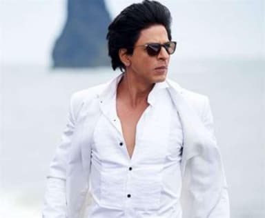 अभिनेता शाहरुख खान को धमकियां मिलने के बाद बढ़ाकर वाई+ की गई उनकी सुरक्षा #शाहरुख_खान