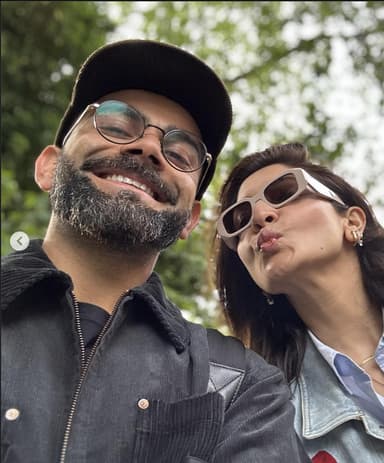 विराट के जन्मदिन पर पत्नी अनुष्का ने लिखा पोस्ट, कहा- वह ज़िंदगी के हर रोल में हैं बेहतरीन #कोहली #क्रिकेट #अनुष्का
