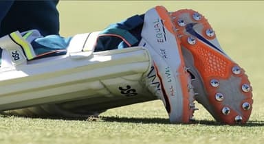 टेस्ट मैच में फिलिस्तीनियों के समर्थन वाले स्लोगन लिखे जूते नहीं पहनेंगे क्रिकेटर उस्मान ख्वाजा #क्रिकेट #फिलिस्तीन