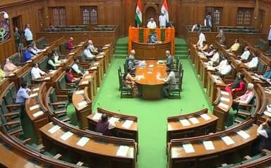 दिल्ली में विधायक निधि को ₹4 करोड़ से बढ़ाकर किया गया ₹7 करोड़ #दिल्ली_सरकार