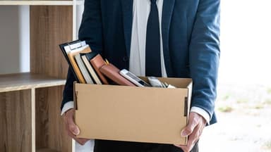 'X' ने अपनी 'सेफ्टी' टीम के 1,000 कर्मचारियों को नौकरी से निकाला #छंटनी