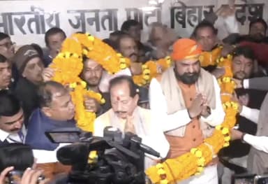 बिहार में जेडीयू के साथ मिलकर सरकार बनाएगी बीजेपी, सम्राट चौधरी चुने गए विधायक दल के नेता #बिहार_राजनीति