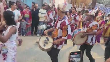 हरियाणा के सुप्रसिद्ध सूरजकुंड मेले में देश-विदेश के कलाकार अपनी प्रतिभा के प्रदर्शन से जनता को अपनी ओर आकर्षित कर रहे हैं l#surajkundmela #faridabadupdate