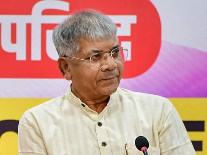 सरकार यूसीसी थोप नहीं सकती: उत्तराखंड में यूसीसी विधयेक पारित होने के बीच प्रकाश अंबेडकर #यूसीसी