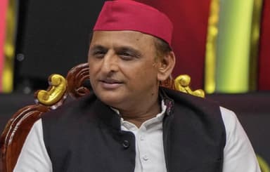 कोविशील्ड के साइड इफेक्ट से मौत का शक व डर सही साबित हुआ, न्यायिक जांच हो: अखिलेश यादव #वैक्सीन #राजनीति