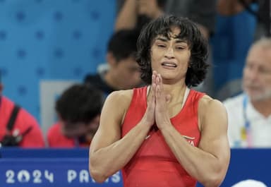 विनेश फोगाट के ओलंपिक सिल्वर मेडल पर अब 16 अगस्त को आएगा फैसला #पेरिस_ओलंपिक्स #विनेश