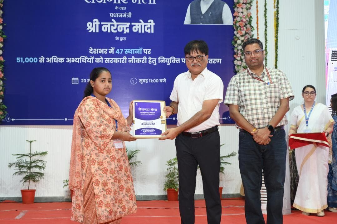 The 19th Rozgar Mela was successfully organized today at Patiala Locomotive Works, Patiala
#RozgarMela
@mygovindia